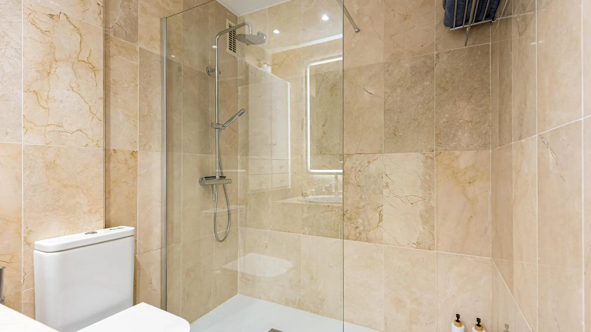 Apartament Luminoso Piso En Centro Historico Malaga 0*,